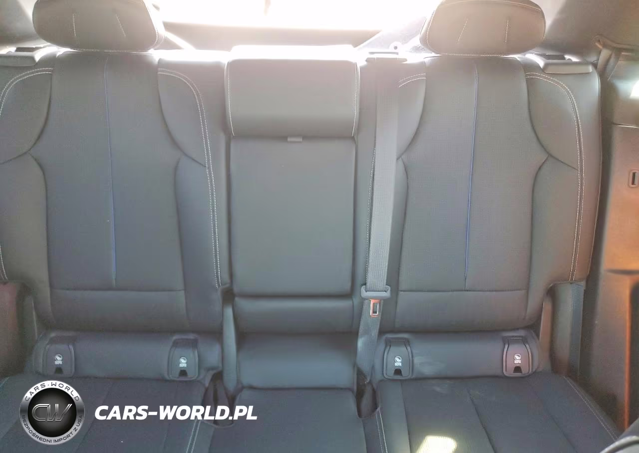 2024 Cadillac Lyriq Sport VIN:1GYKPTRK4RZ133874 - 10