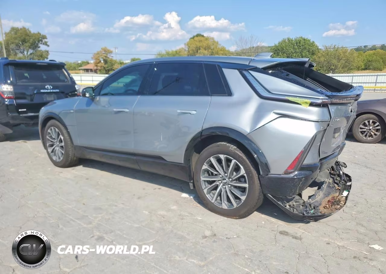 2024 Cadillac Lyriq Sport VIN:1GYKPTRK4RZ133874 - 2