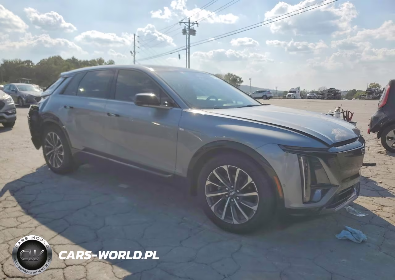 2024 Cadillac Lyriq Sport VIN:1GYKPTRK4RZ133874 - 4