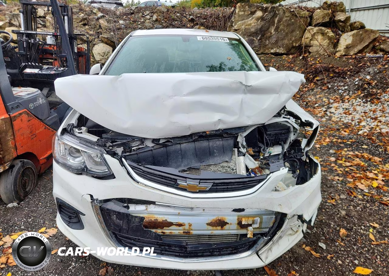2020 Chevrolet Sonic VIN:1G1JG6SB3L4104277 - 5