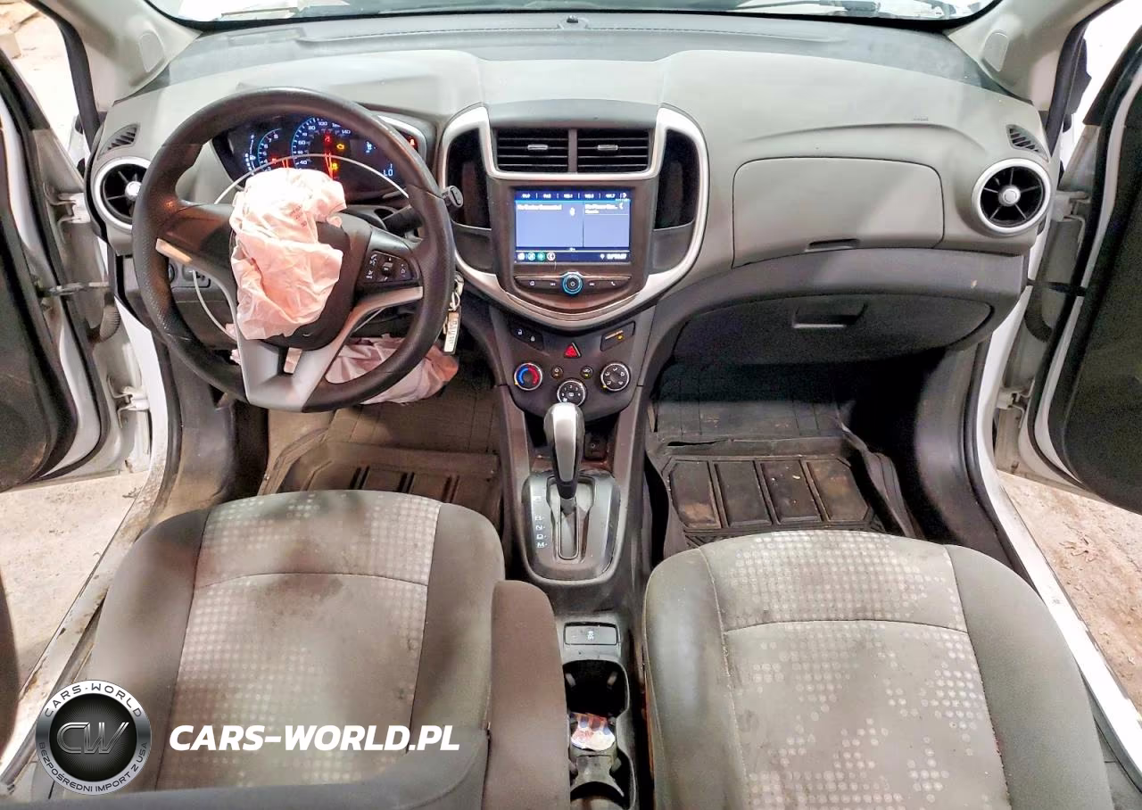 2020 Chevrolet Sonic VIN:1G1JG6SB3L4104277 - 8