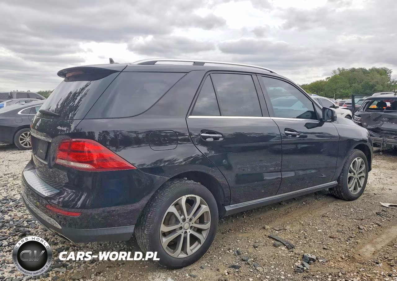 2017 Mercedes-Benz Gle 350 4Matic VIN:4JGDA5HB5HA834672 - 3