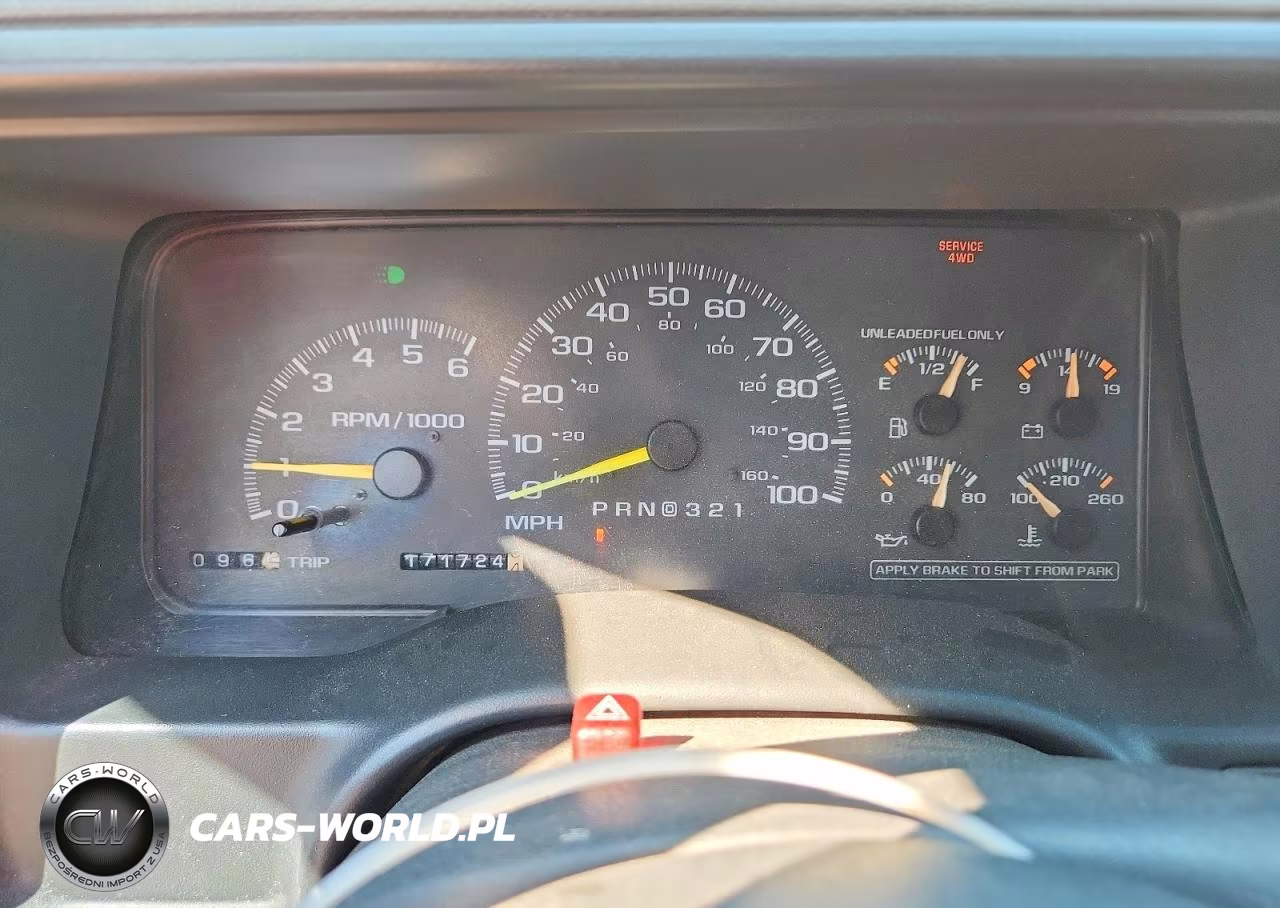 1999 Chevrolet Tahoe K1500 VIN:1GNEK13R2XJ344196 - 9