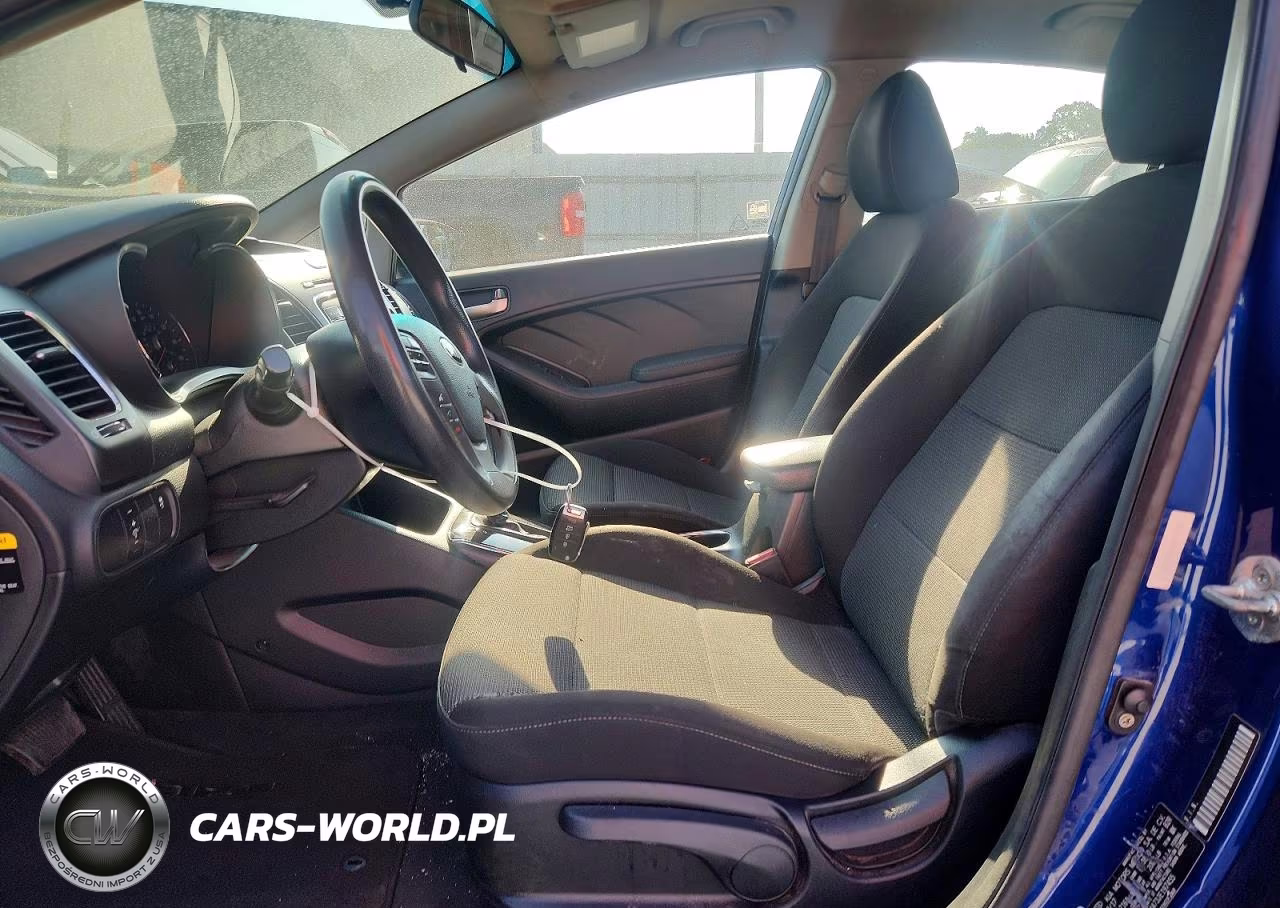 2018 Kia Forte Lx VIN:3KPFK4A73JE197455 - 7