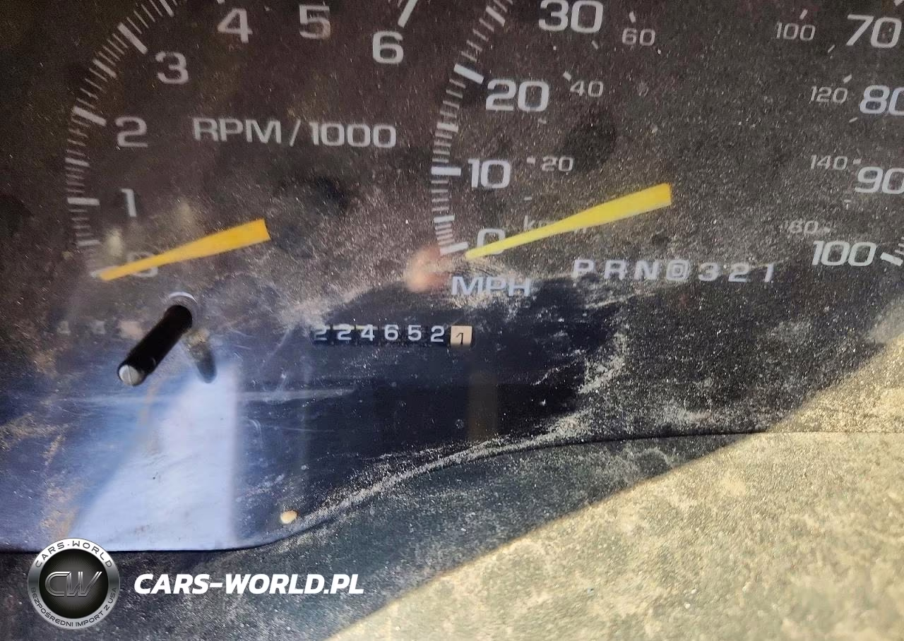 1997 Chevrolet Gmt-400 C1500 VIN:1GCEC14W5VZ191824 - 9