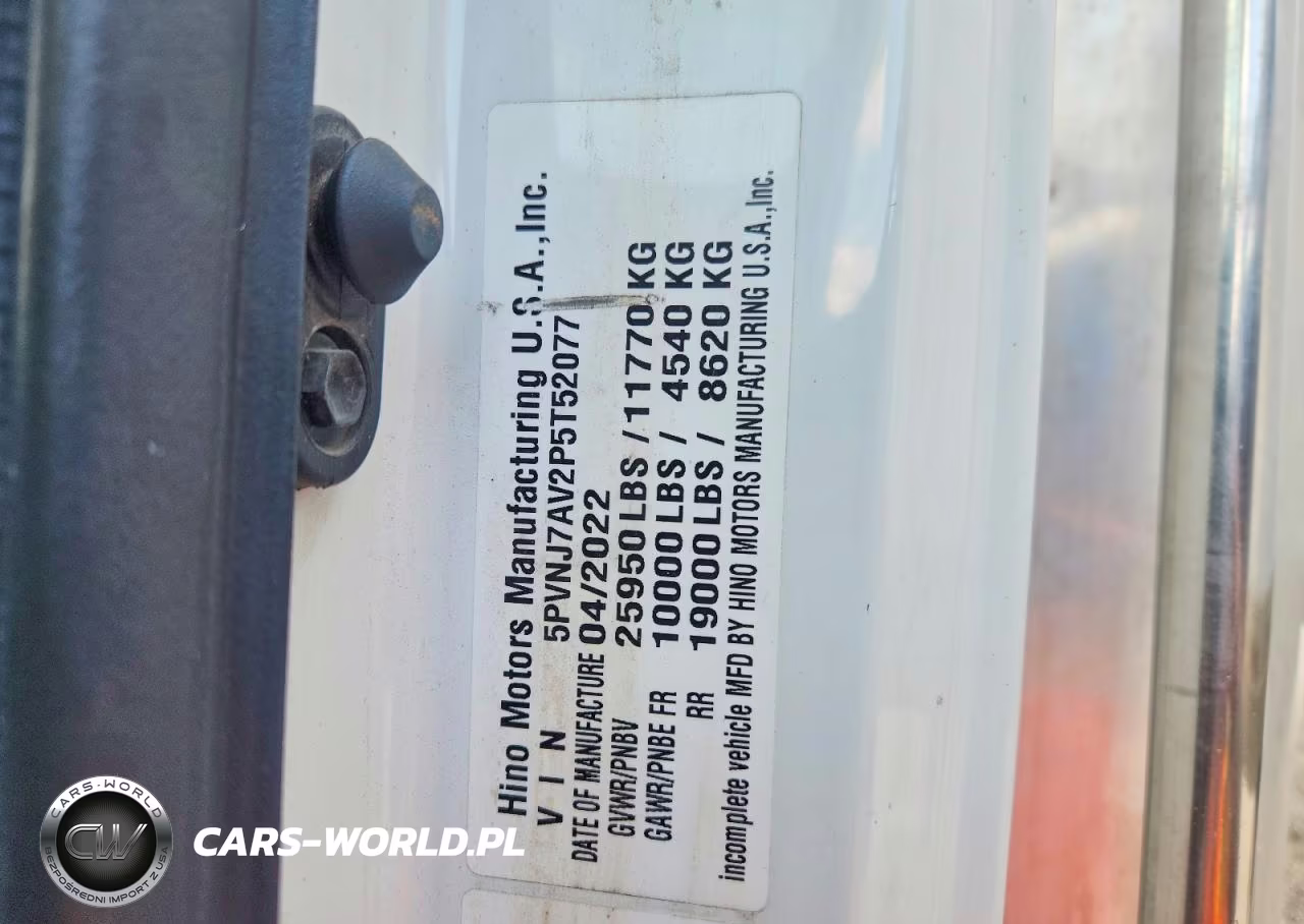 2023 Hino L6 Box Truck VIN:5PVNJ7AV2P5T52077 - 12