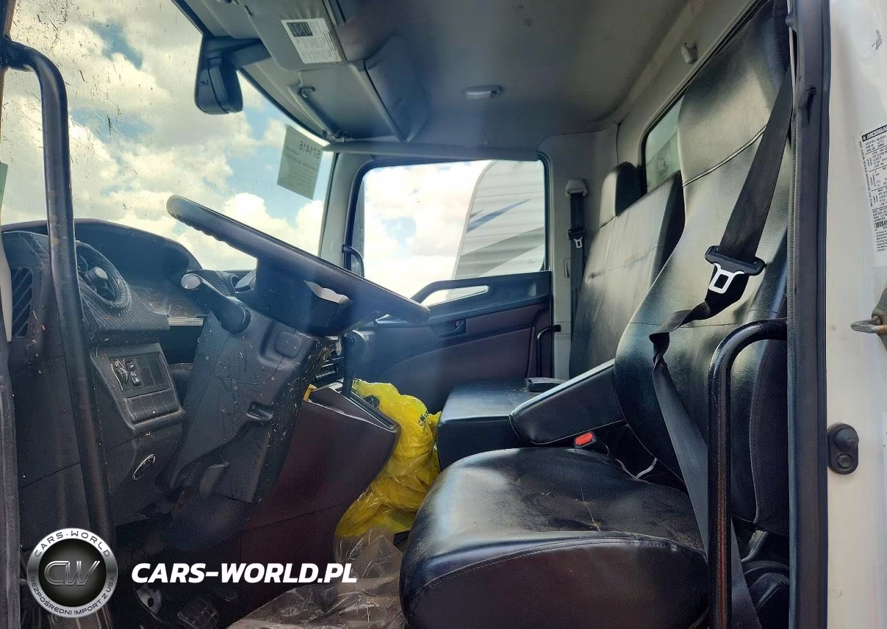 2023 Hino L6 Box Truck VIN:5PVNJ7AV2P5T52077 - 7