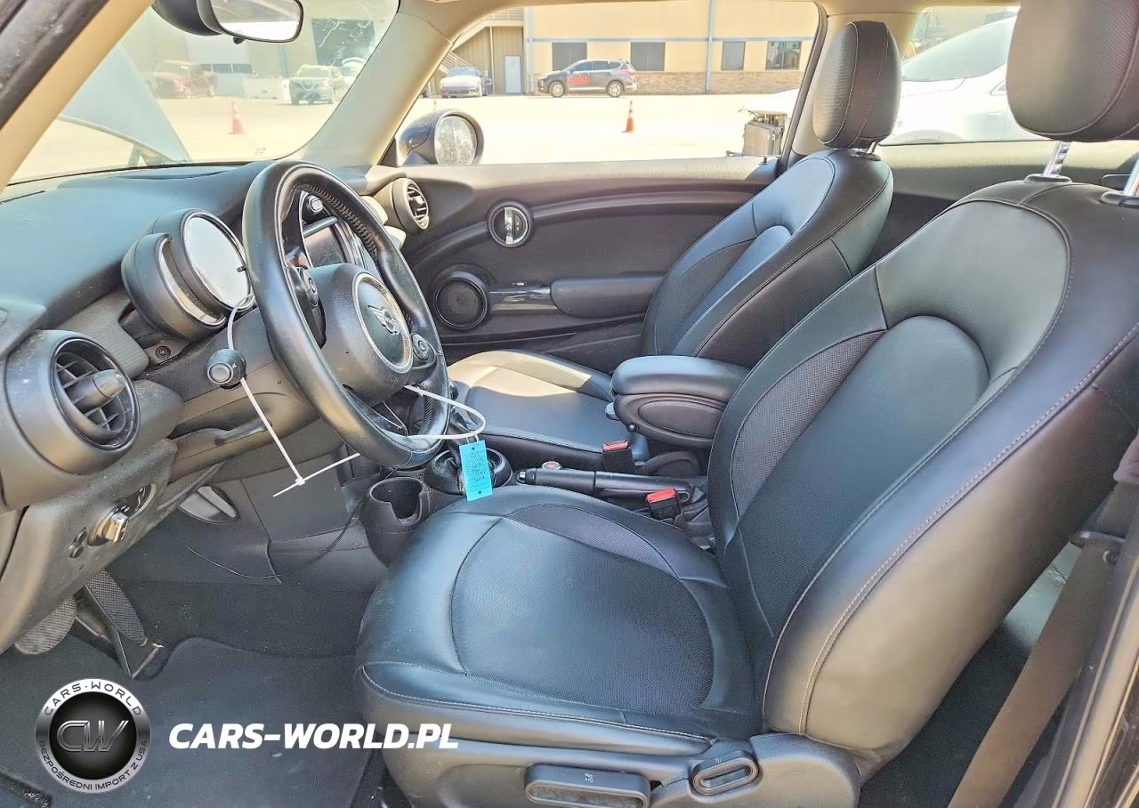 2018 Mini Cooper VIN:WMWXP5C58J2G62638 - 7