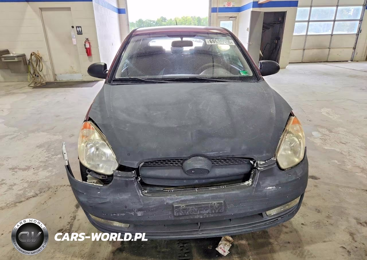 2007 Hyundai Accent Gs VIN:KMHCM36C17U031910 - 5