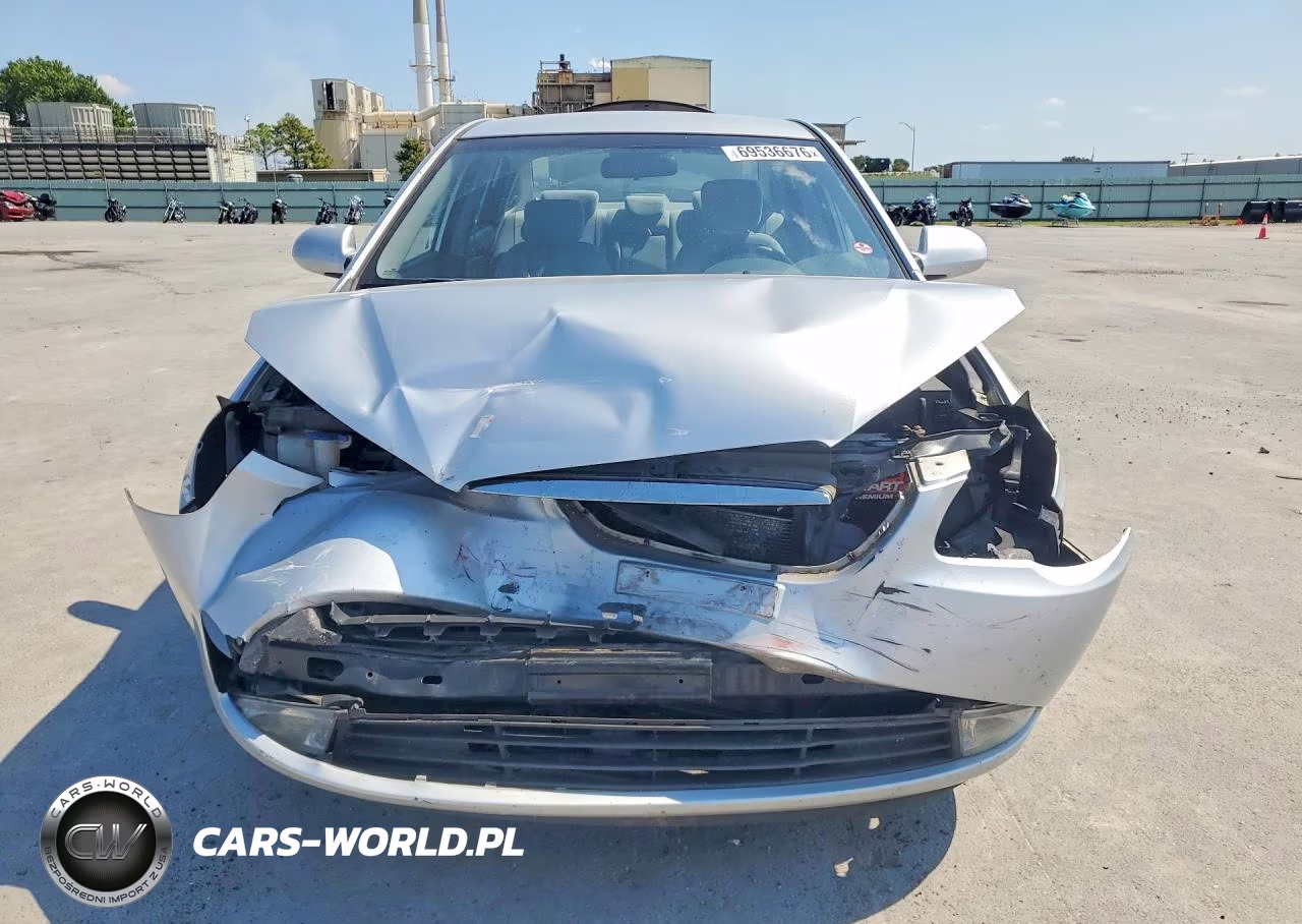 2008 Hyundai Elantra Gls VIN:KMHDU46D18U580379 - 5