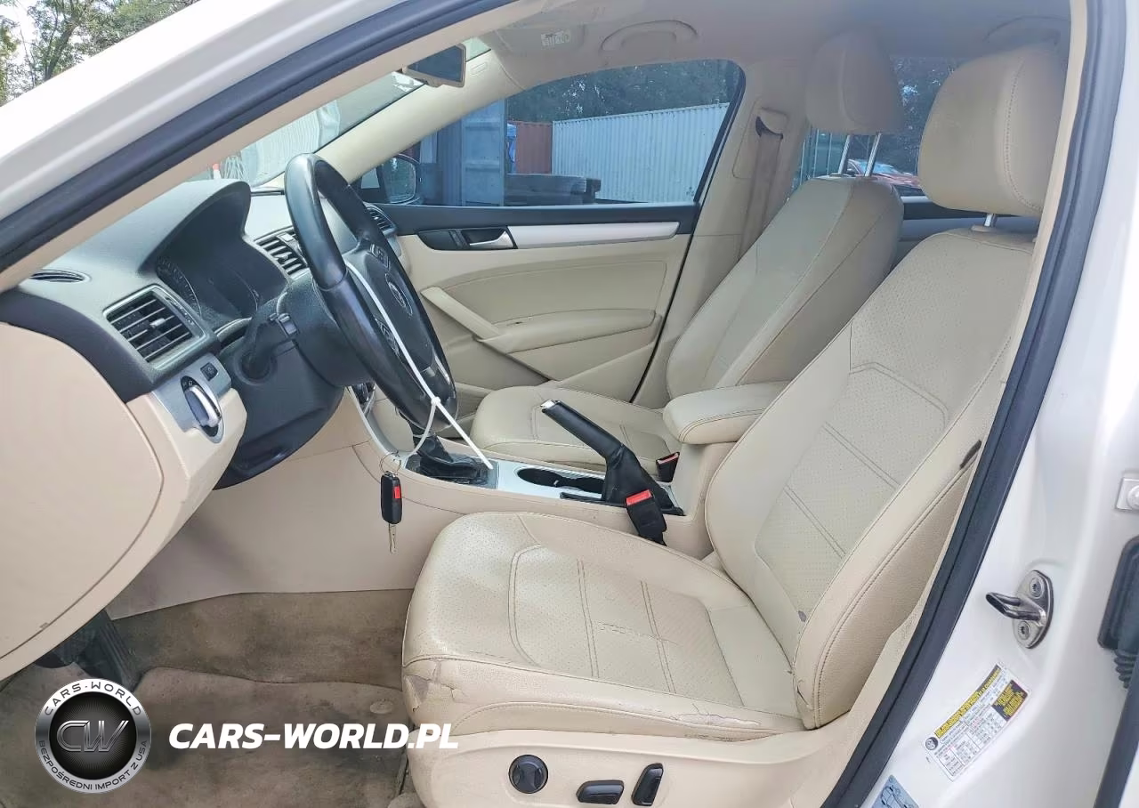 2013 Volkswagen Passat Se VIN:1VWBP7A35DC092472 - 7