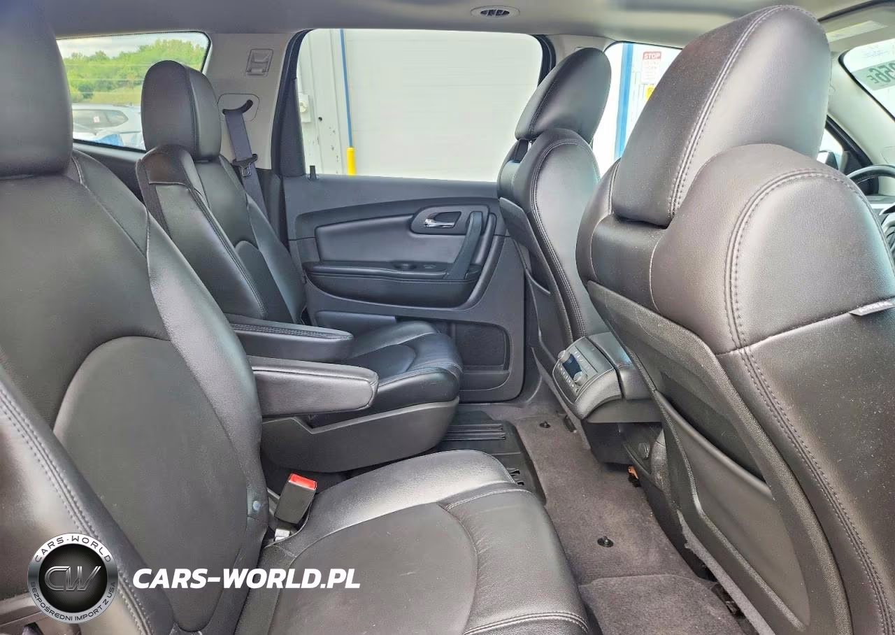 2011 Chevrolet Traverse Lt VIN:1GNKRJED8BJ348794 - 11