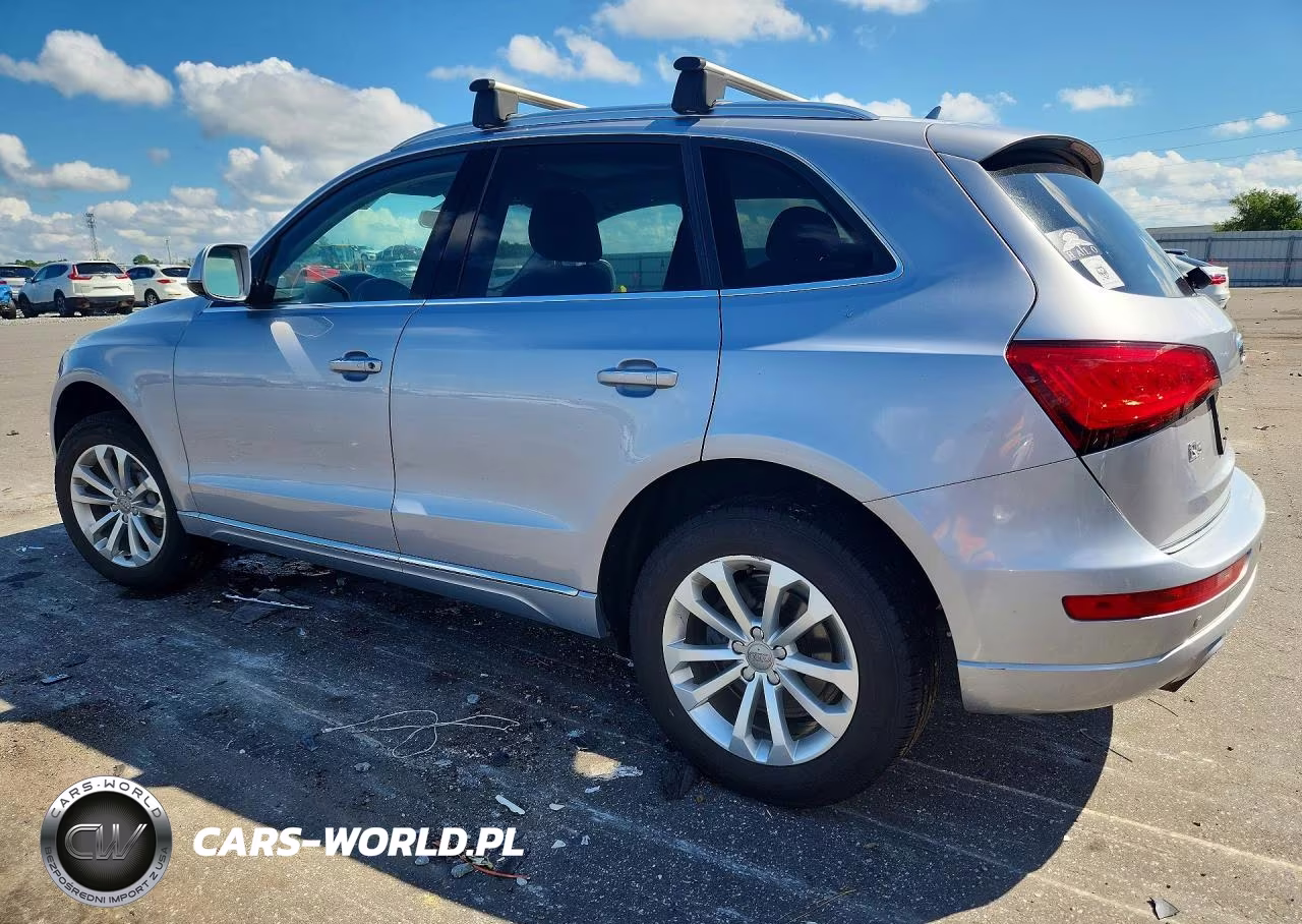 2017 Audi Q5 Premium VIN:WA1C2AFP5HA002389 - 2
