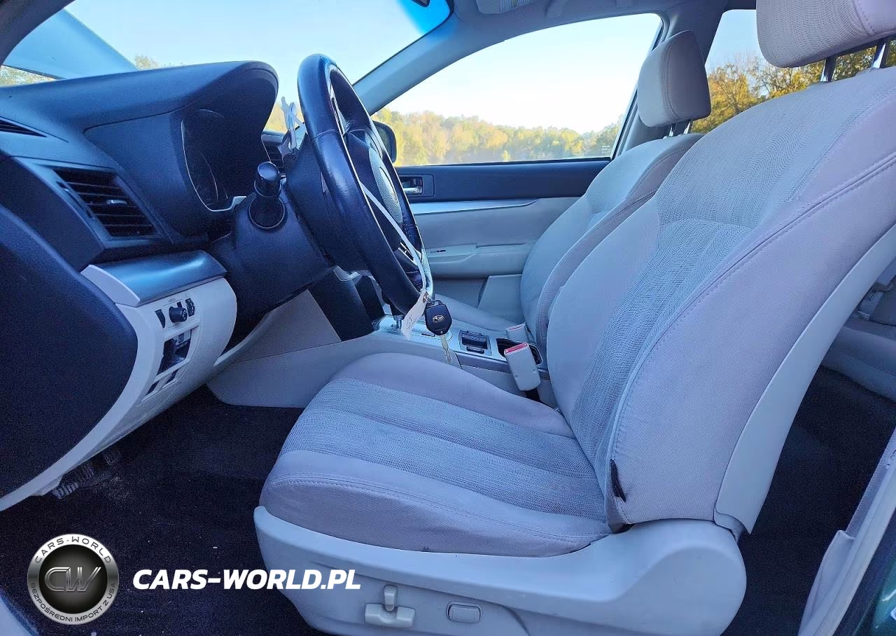 2014 Subaru Outback 2.5I Premium VIN:4S4BRBCC3E3216684 - 7