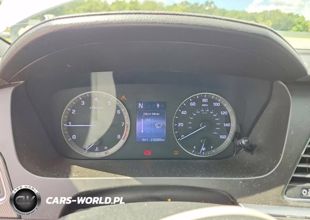 2015 Hyundai Sonata Sport VIN:5NPE34AF2FH179273 - 9