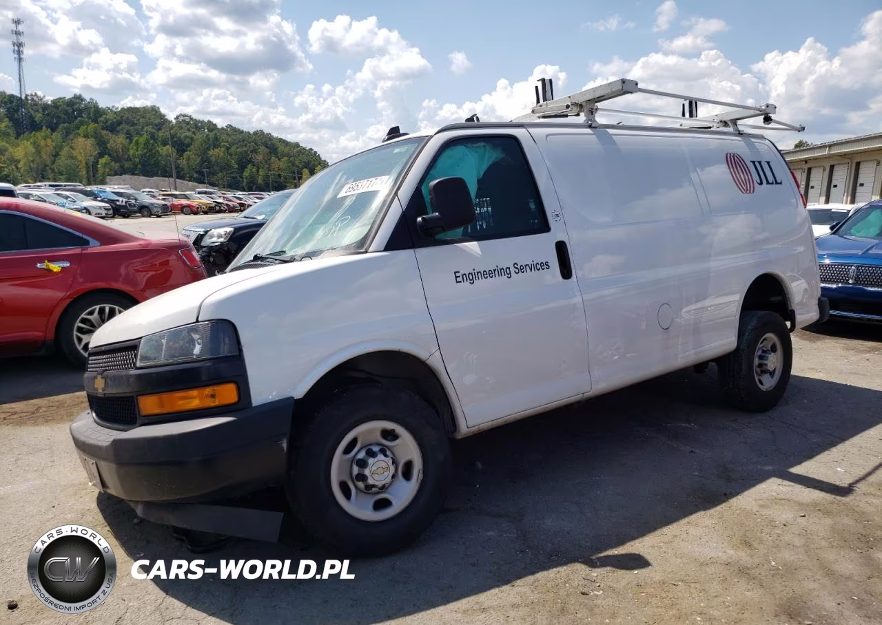 2023 Chevrolet Express G2500