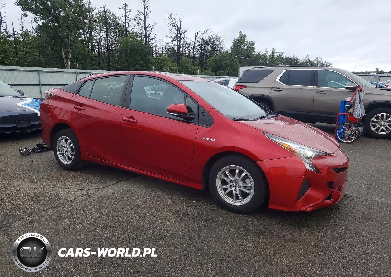 2016 Toyota Prius Four VIN:JTDKARFU5G3527013 - 4
