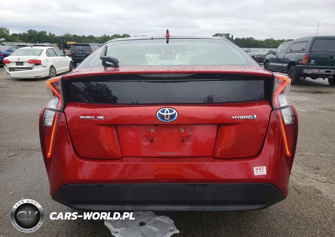 2016 Toyota Prius Four VIN:JTDKARFU5G3527013 - 6