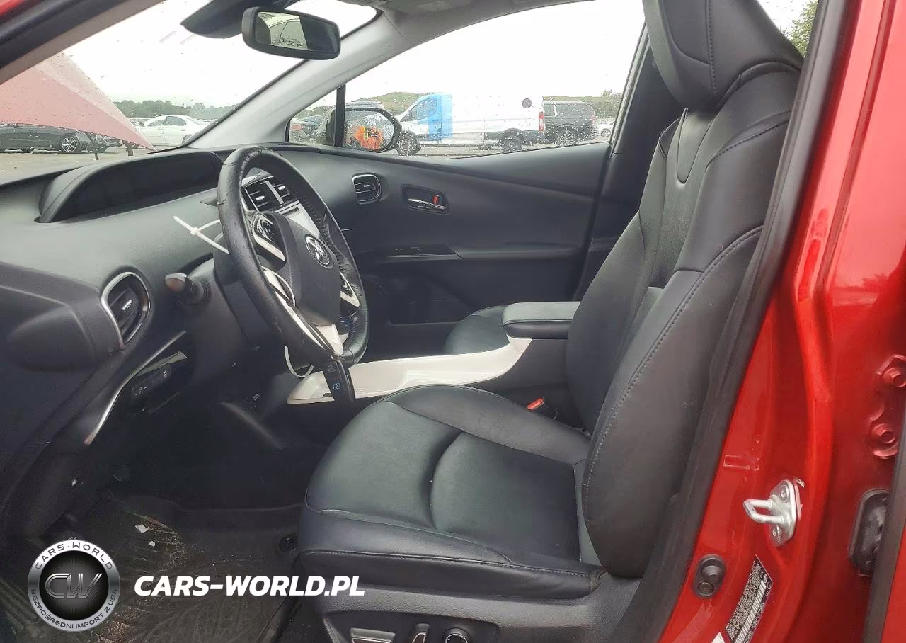 2016 Toyota Prius Four VIN:JTDKARFU5G3527013 - 7