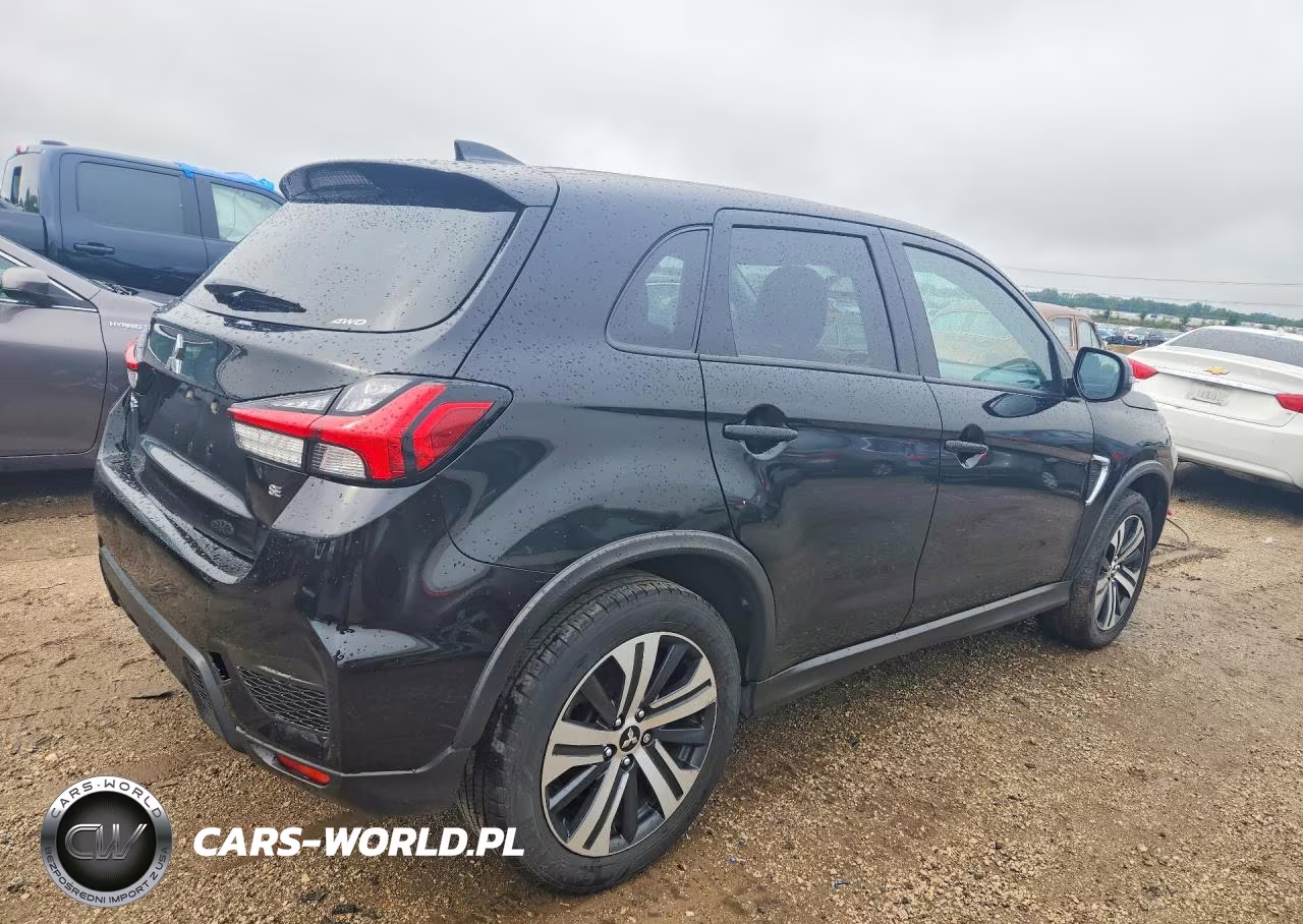2023 Mitsubishi Outlander Sport S-Se VIN:JA4ARUAU5PU003962 - 3