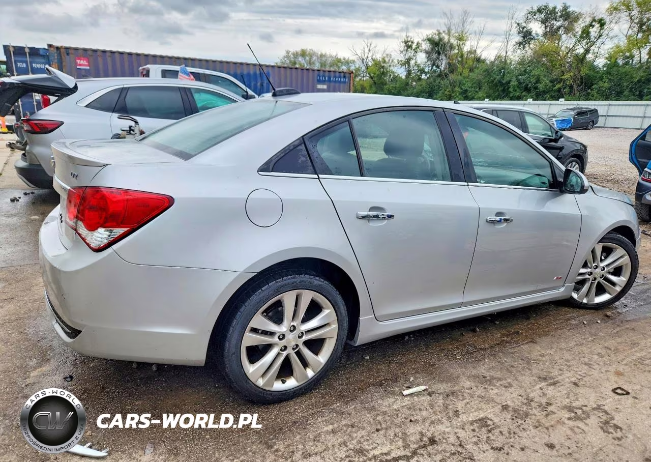 2015 Chevrolet Cruze Ltz VIN:1G1PG5SB2F7152943 - 3