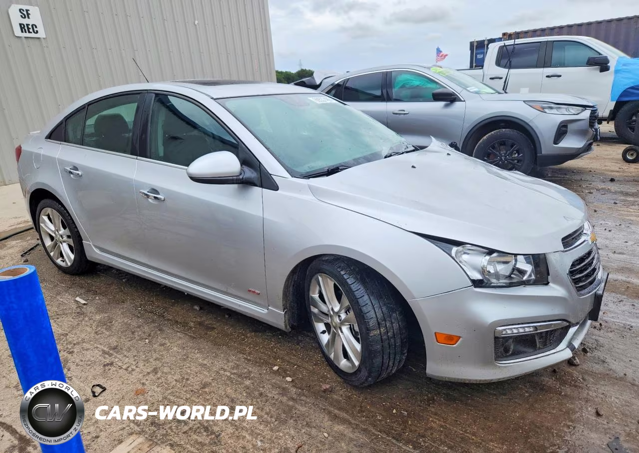 2015 Chevrolet Cruze Ltz VIN:1G1PG5SB2F7152943 - 4