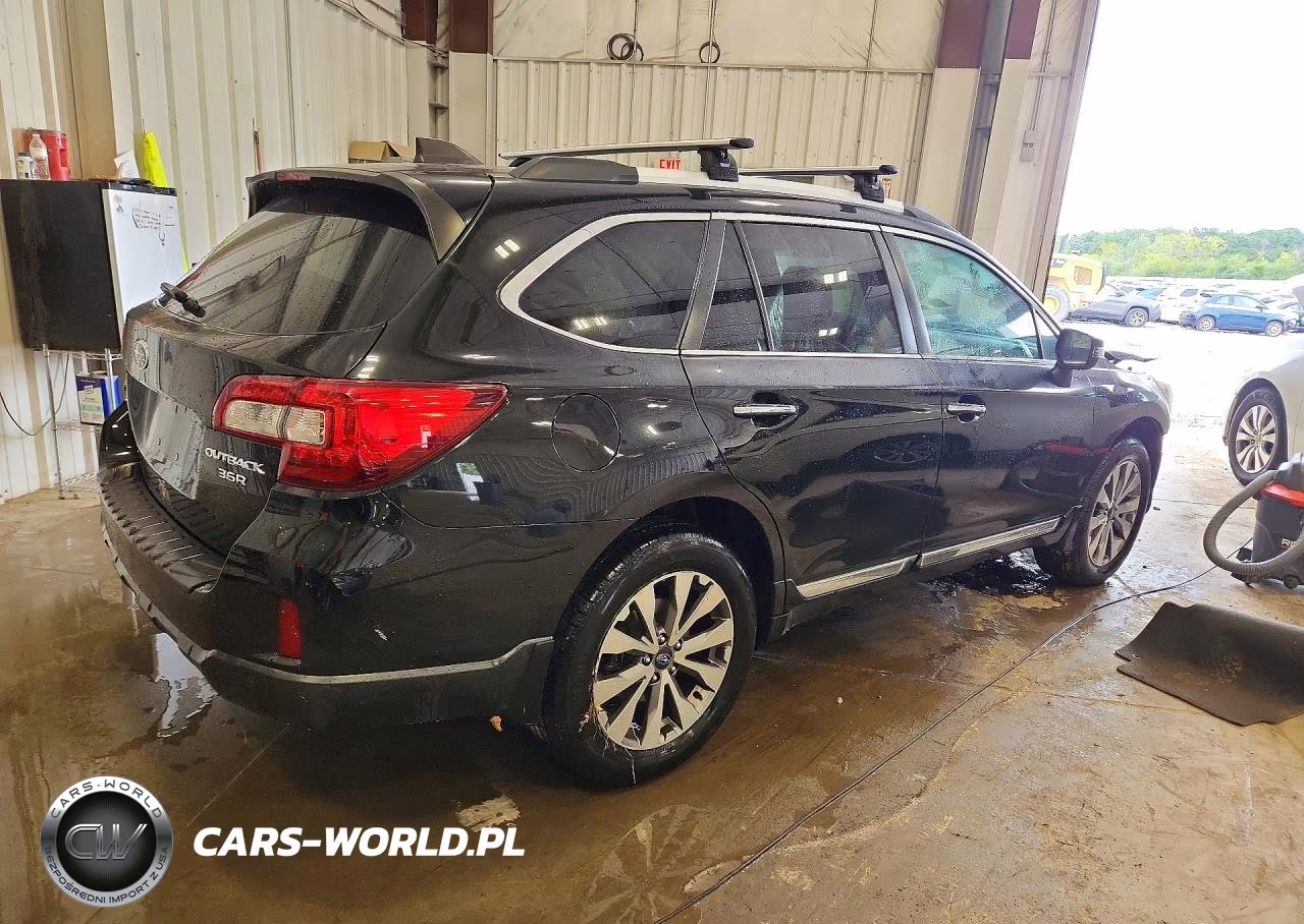 2017 Subaru Outback Touring VIN:4S4BSETC9H3268461 - 3