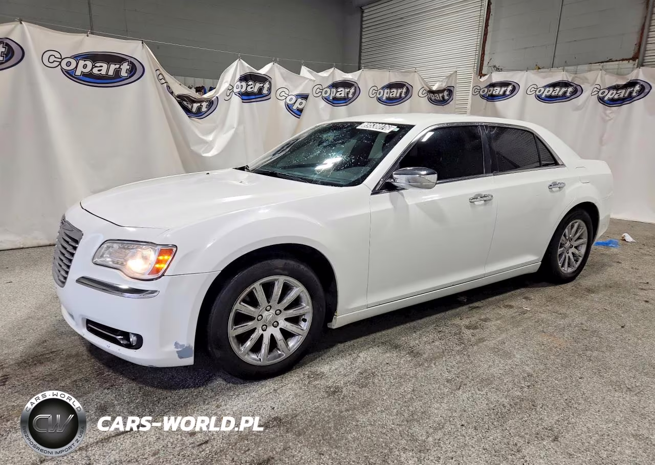 2013 Chrysler 300C VIN:2C3CCAET0DH650515 - 1