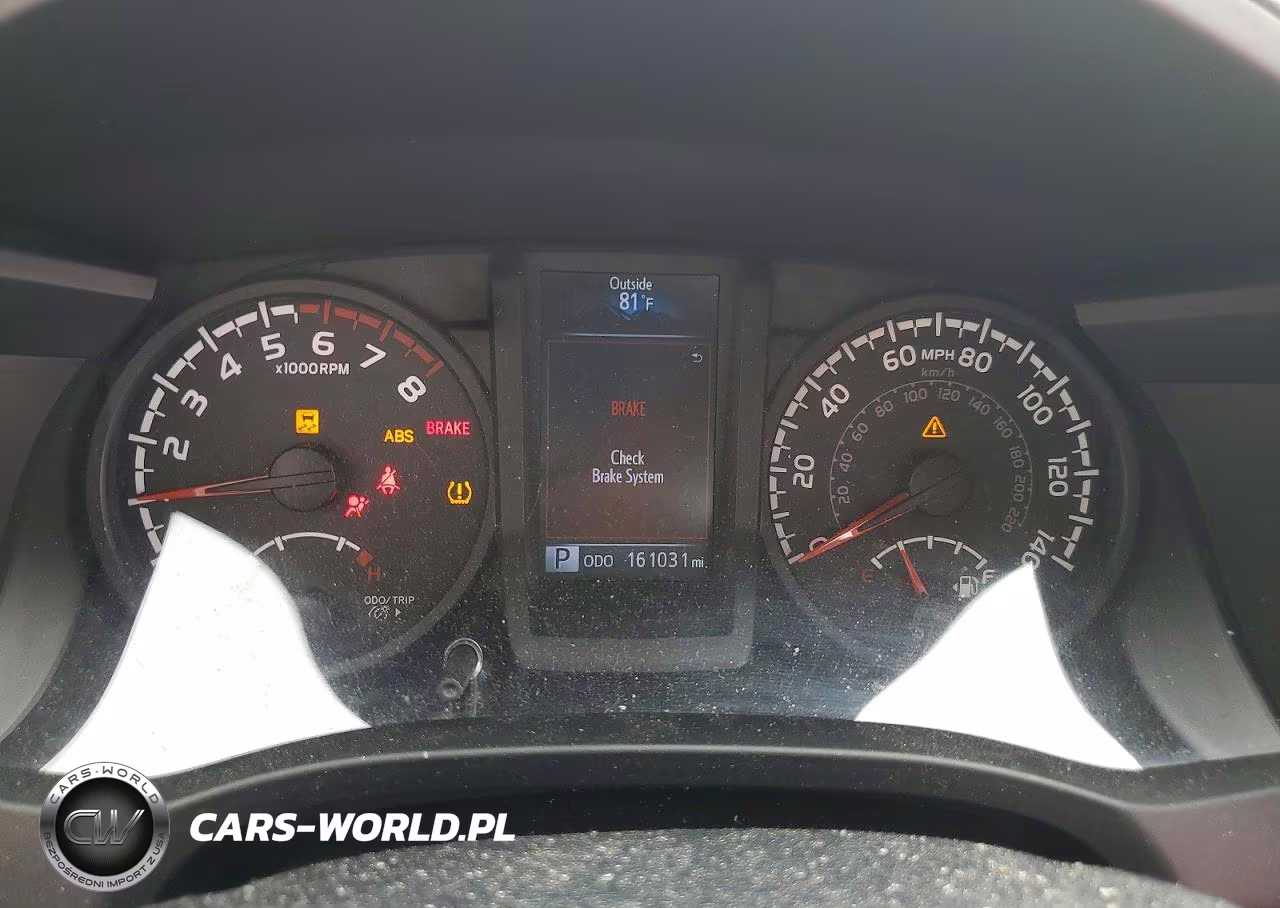 2018 Toyota Tacoma Sr VIN:5TFRX5GN5JX117759 - 9