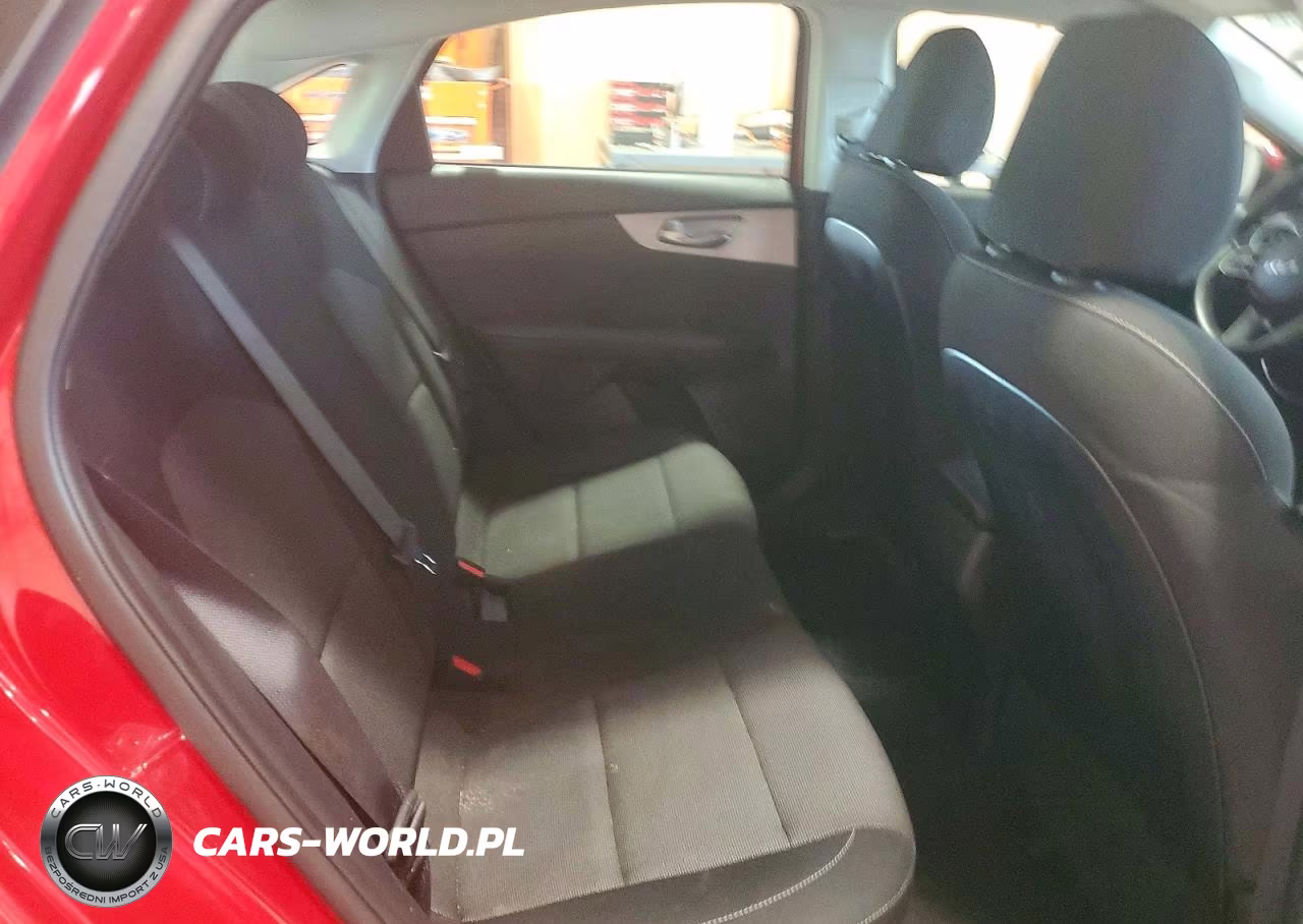 2024 Kia Forte Lxs VIN:3KPF24AD0RE745123 - 10