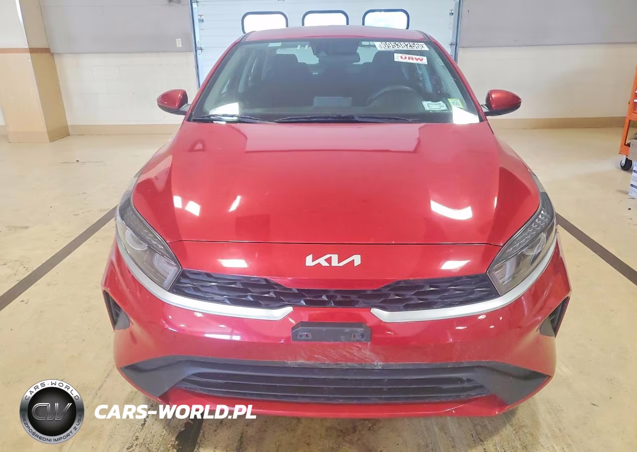 2024 Kia Forte Lxs VIN:3KPF24AD0RE745123 - 5