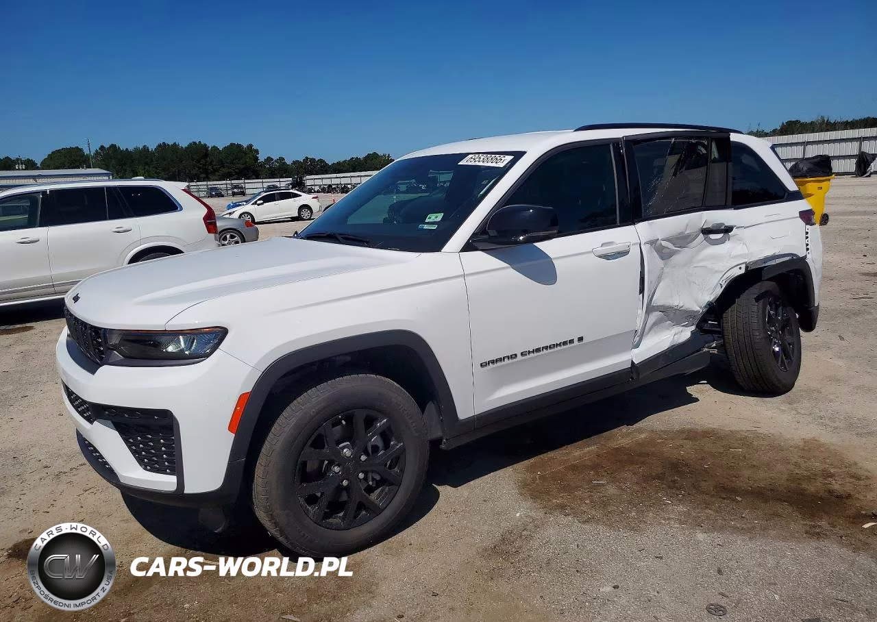 2026 Jeep Grand Cherokee Base
