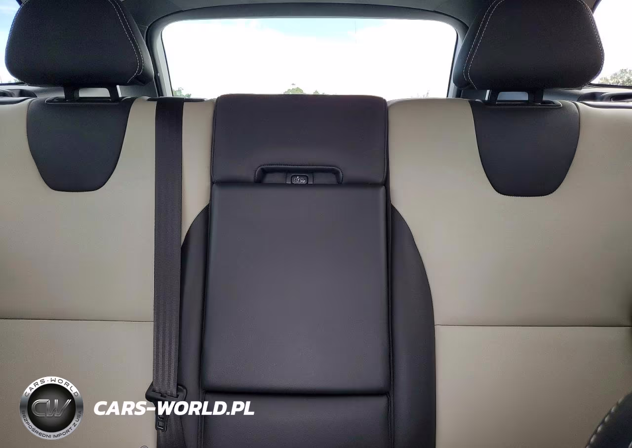 2017 Volvo Xc60 T5 Dynamic VIN:YV440MRR4H2026821 - 10
