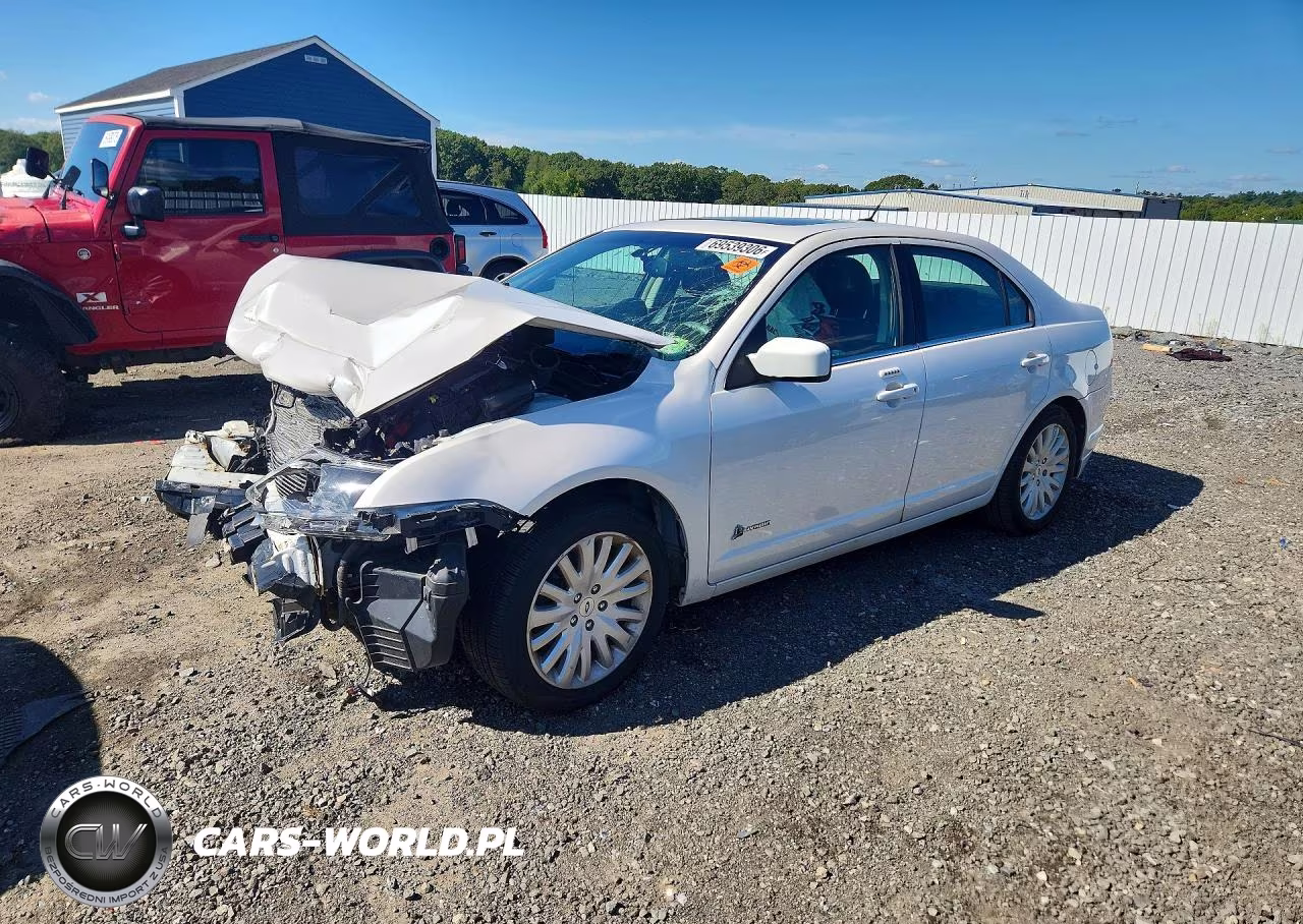 2010 Ford Fusion Hybrid VIN:3FADP0L3XAR138574 - 1