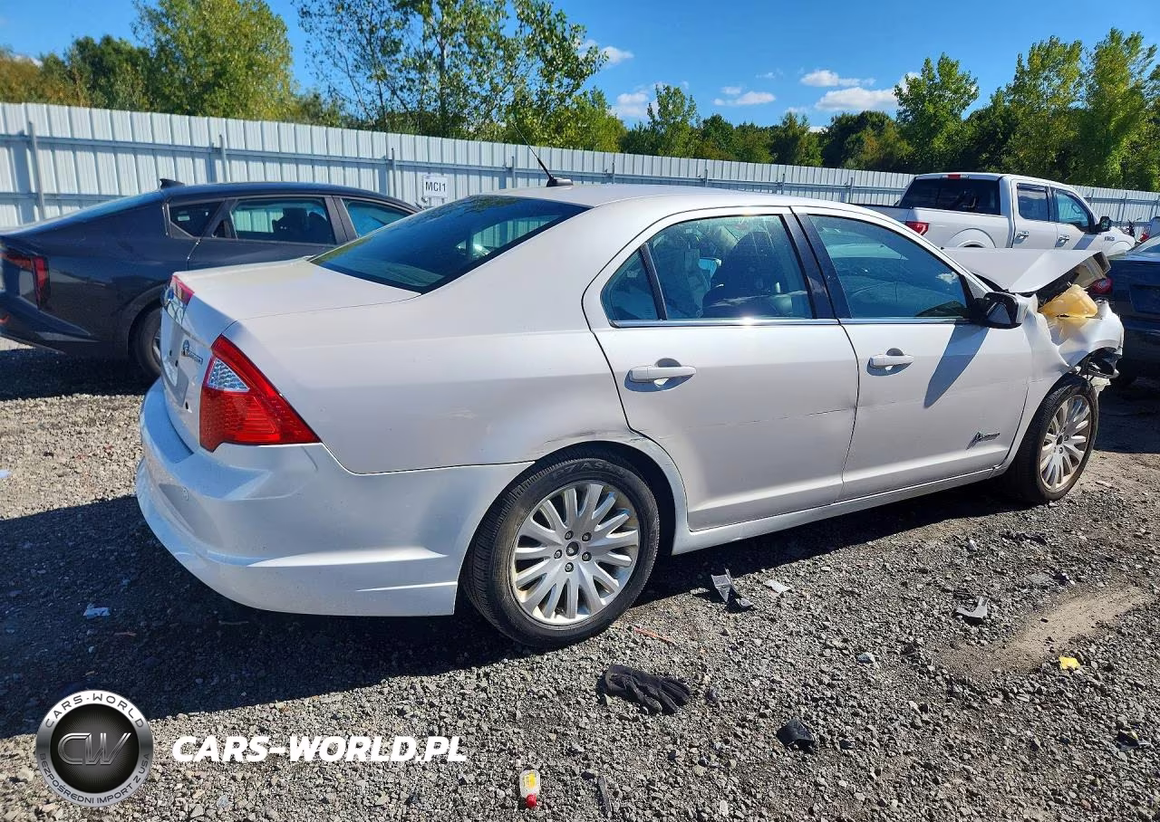 2010 Ford Fusion Hybrid VIN:3FADP0L3XAR138574 - 3