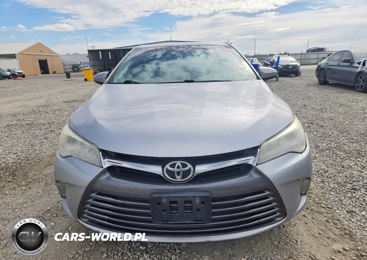 2015 Toyota Camry Xle V6 VIN:4T1BF1FK7FU901854 - 5