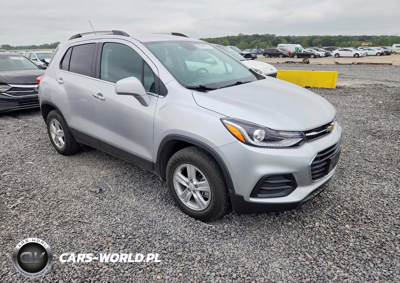 2018 Chevrolet Trax 1Lt VIN:KL7CJPSB8JB610328 - 4