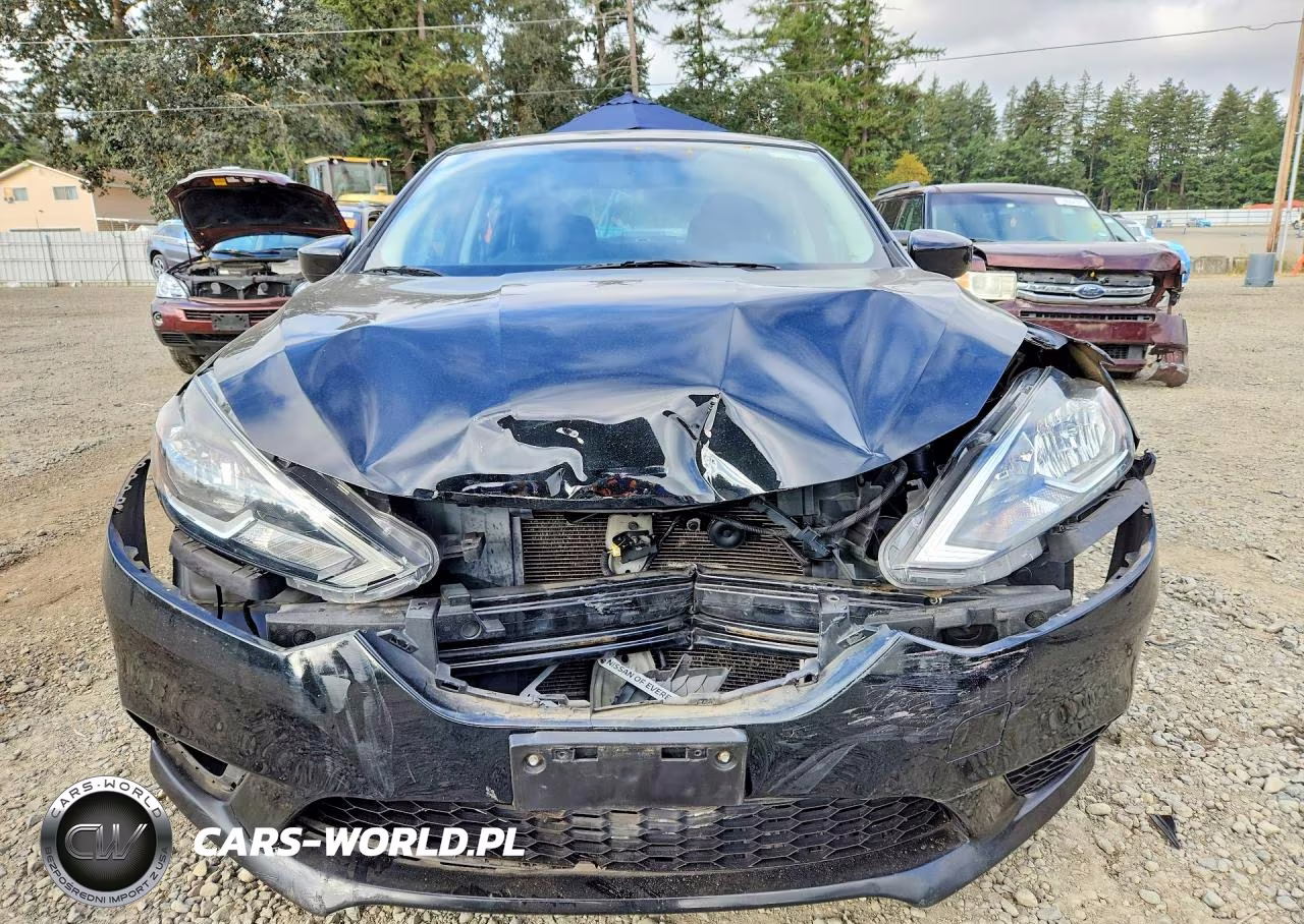 2017 Nissan Sentra S VIN:3N1AB7AP6HY255596 - 5