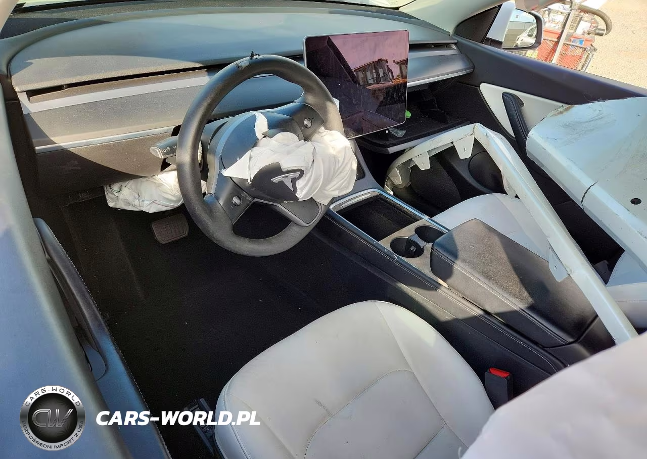2021 Tesla Model Y VIN:5YJYGDEE3MF282829 - 8