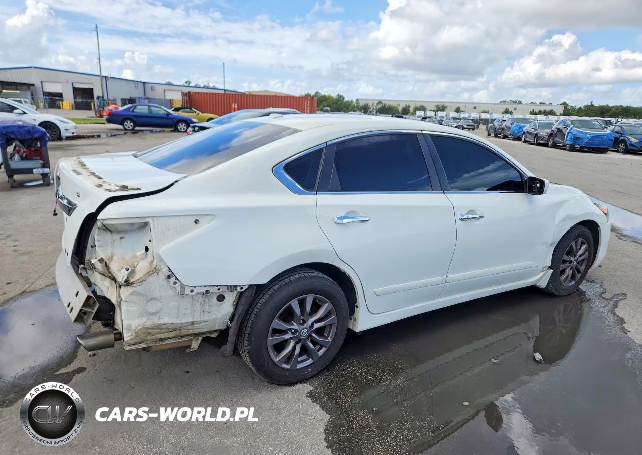 2015 Nissan Altima 2.5 S VIN:1N4AL3AP0FN906644 - 3