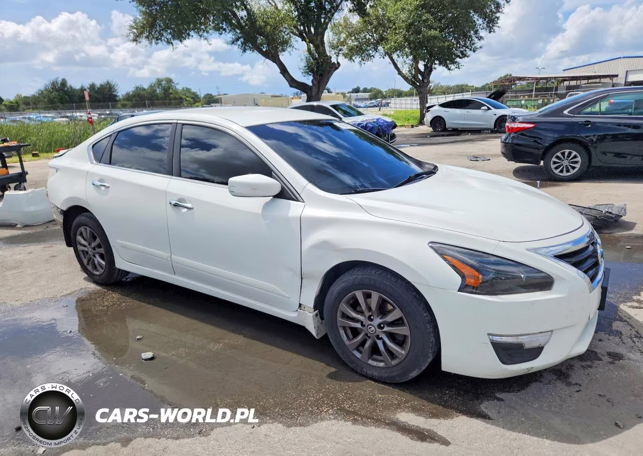 2015 Nissan Altima 2.5 S VIN:1N4AL3AP0FN906644 - 4