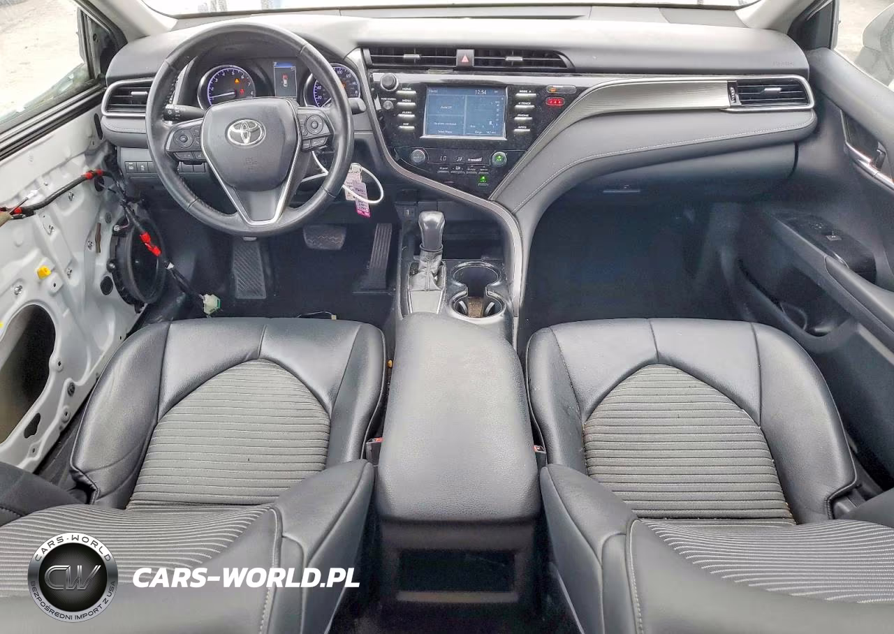 2019 Toyota Camry Se VIN:4T1B11HK7KU847963 - 8