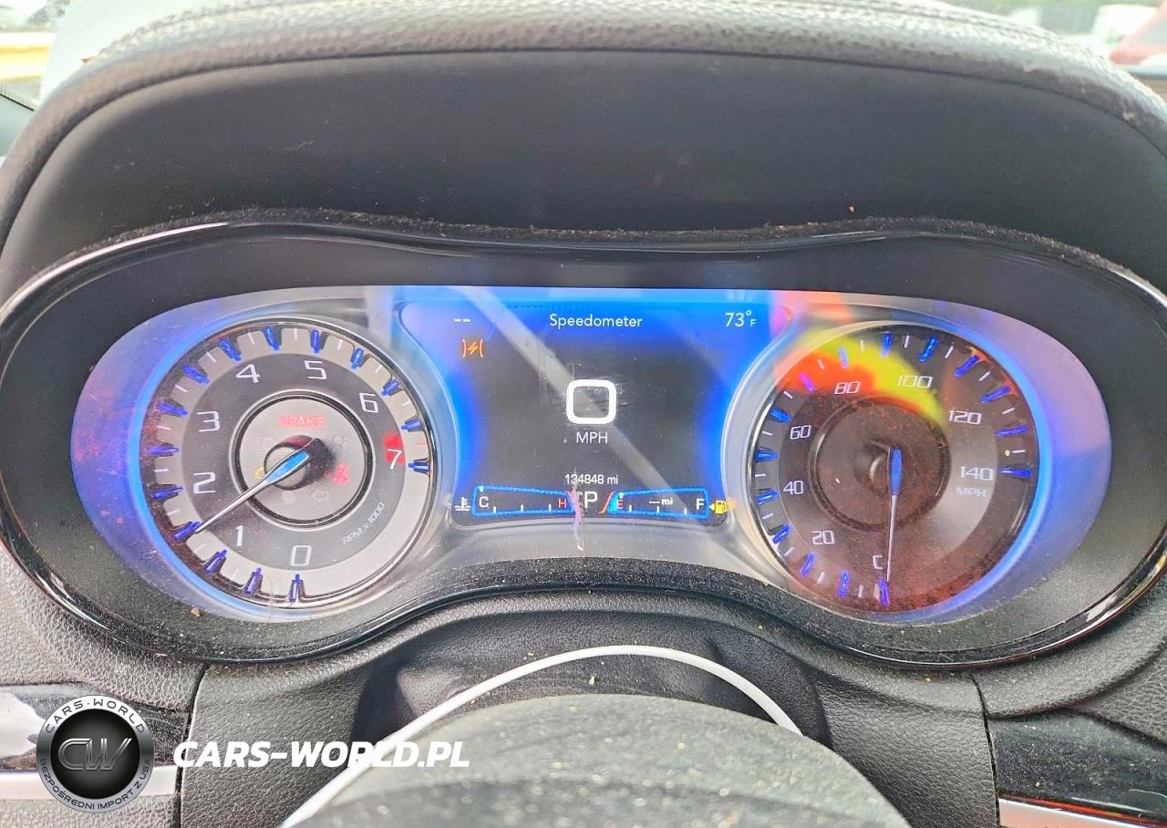 2019 Chrysler 300 S VIN:2C3CCABG7KH582718 - 9