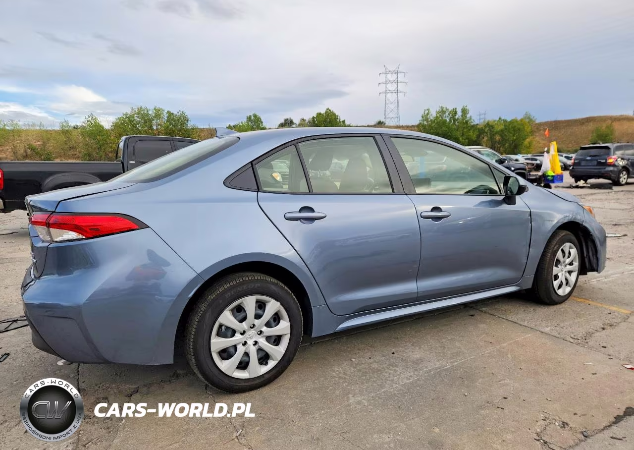 2026 Toyota Corolla Hybrid Hybrid Le VIN:JTDBCMFE0T3128798 - 3