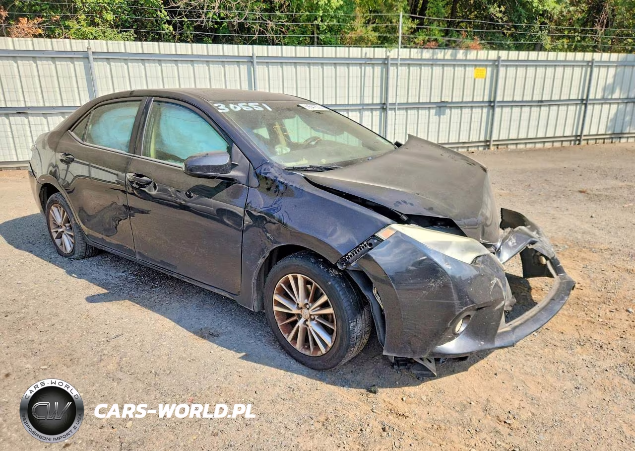 2015 Toyota Corolla Le Plus VIN:5YFBURHE8FP251266 - 4