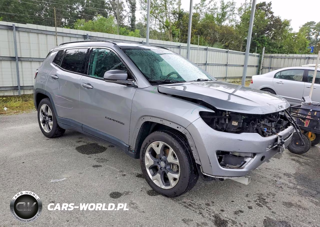 2018 Jeep Compass Limited VIN:3C4NJCCB8JT362163 - 4