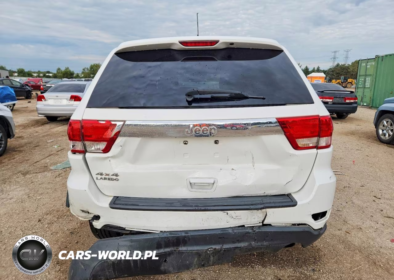 2013 Jeep Grand Cherokee Laredo VIN:1C4RJFAG1DC513040 - 6