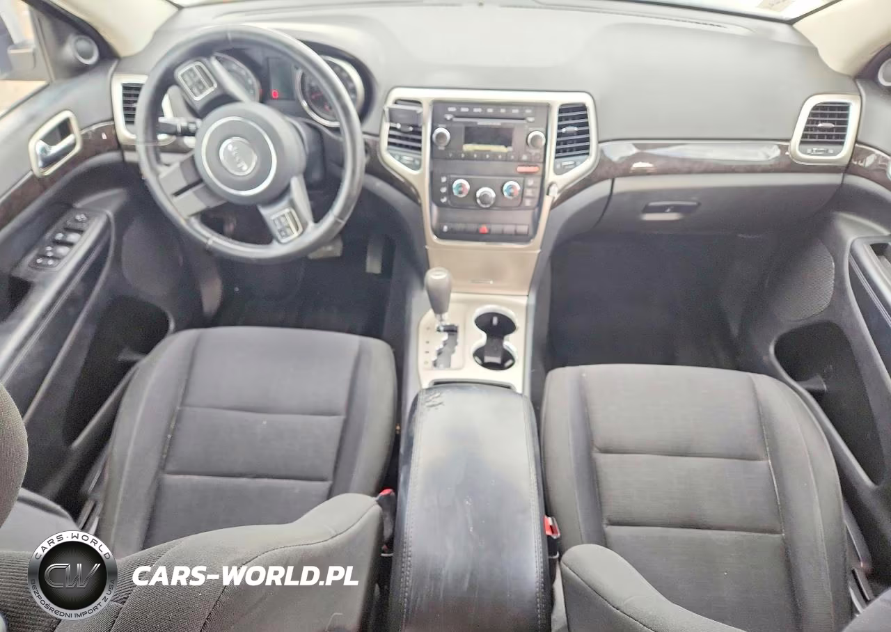 2013 Jeep Grand Cherokee Laredo VIN:1C4RJFAG1DC513040 - 8