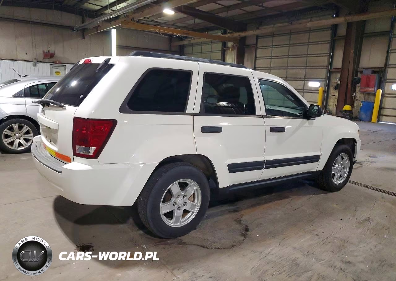 2006 Jeep Grand Cherokee Laredo VIN:1J4GR48K56C152357 - 3