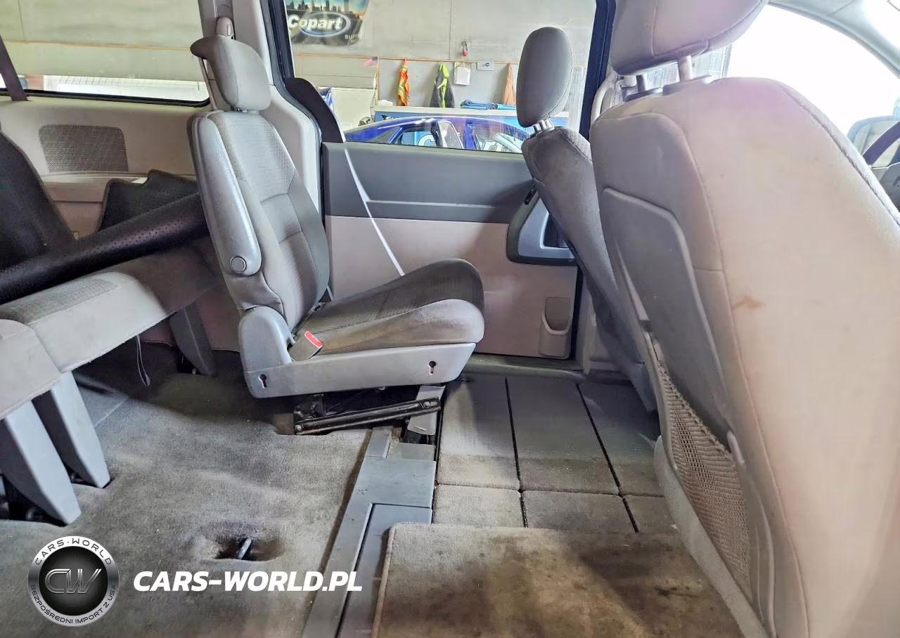 2010 Dodge Grand Caravan Se VIN:2D4RN4DE2AR197351 - 11